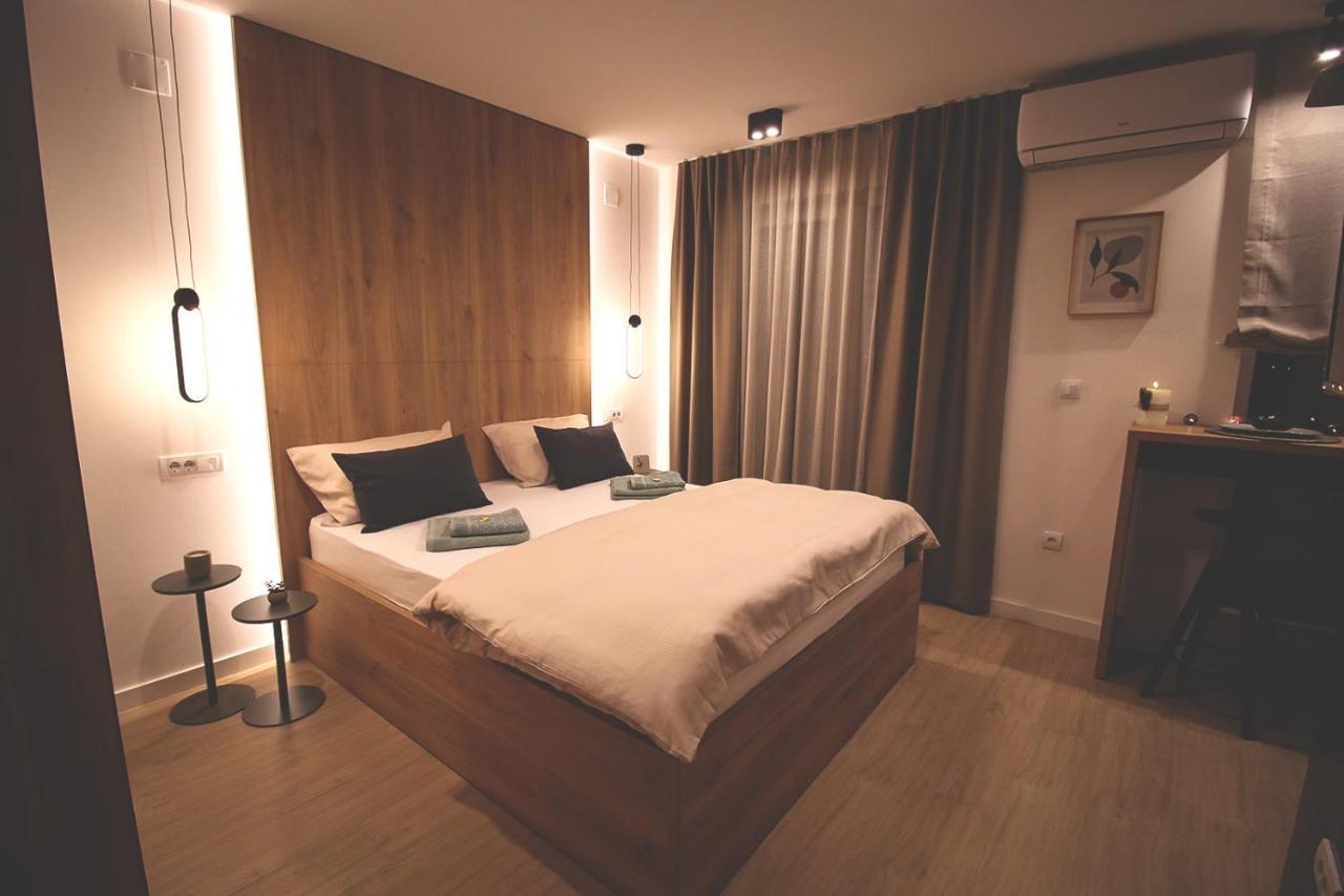 Apartment Top Room
